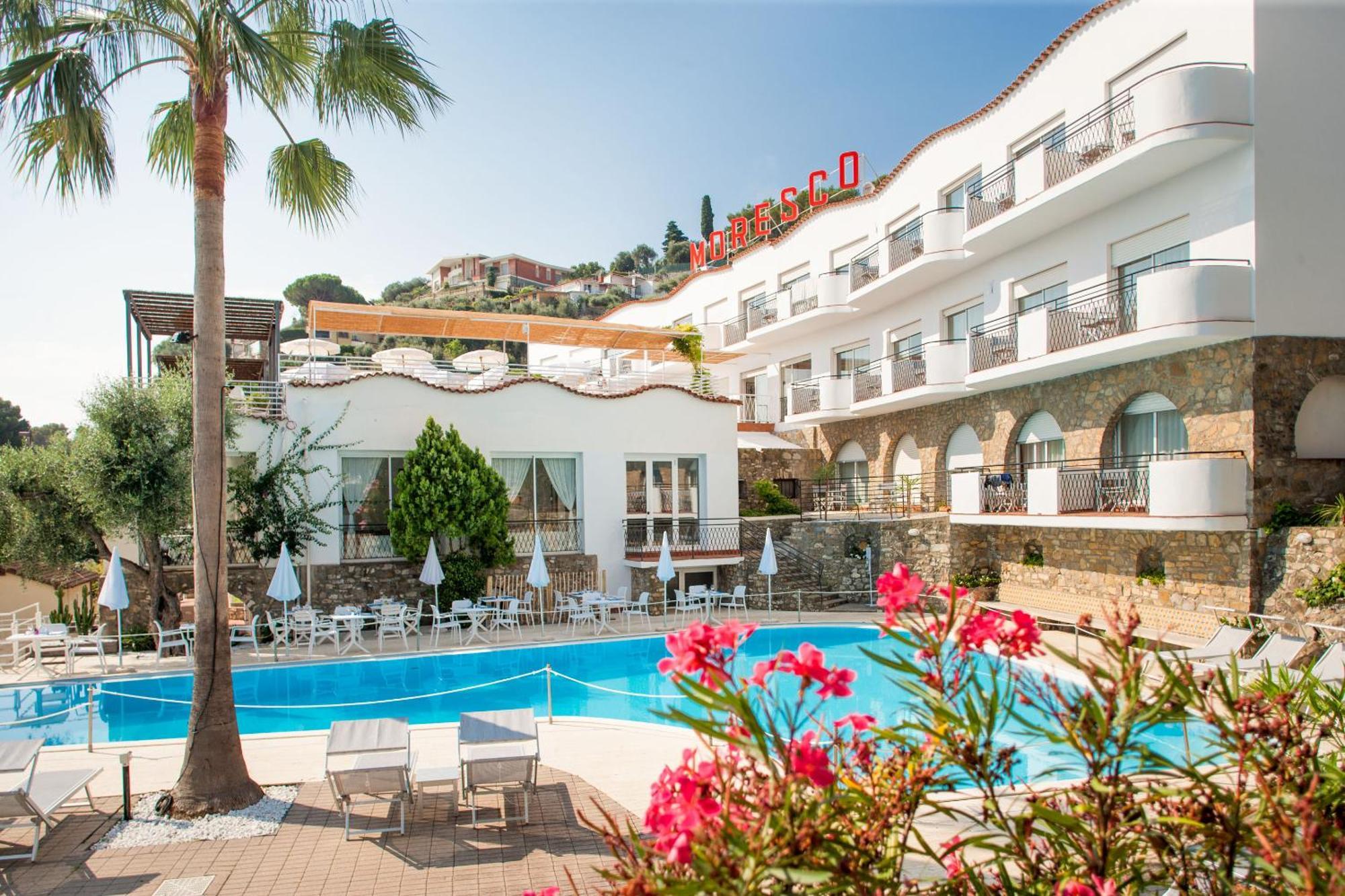 Hotel Moresco دْيانو مارينا المظهر الخارجي الصورة