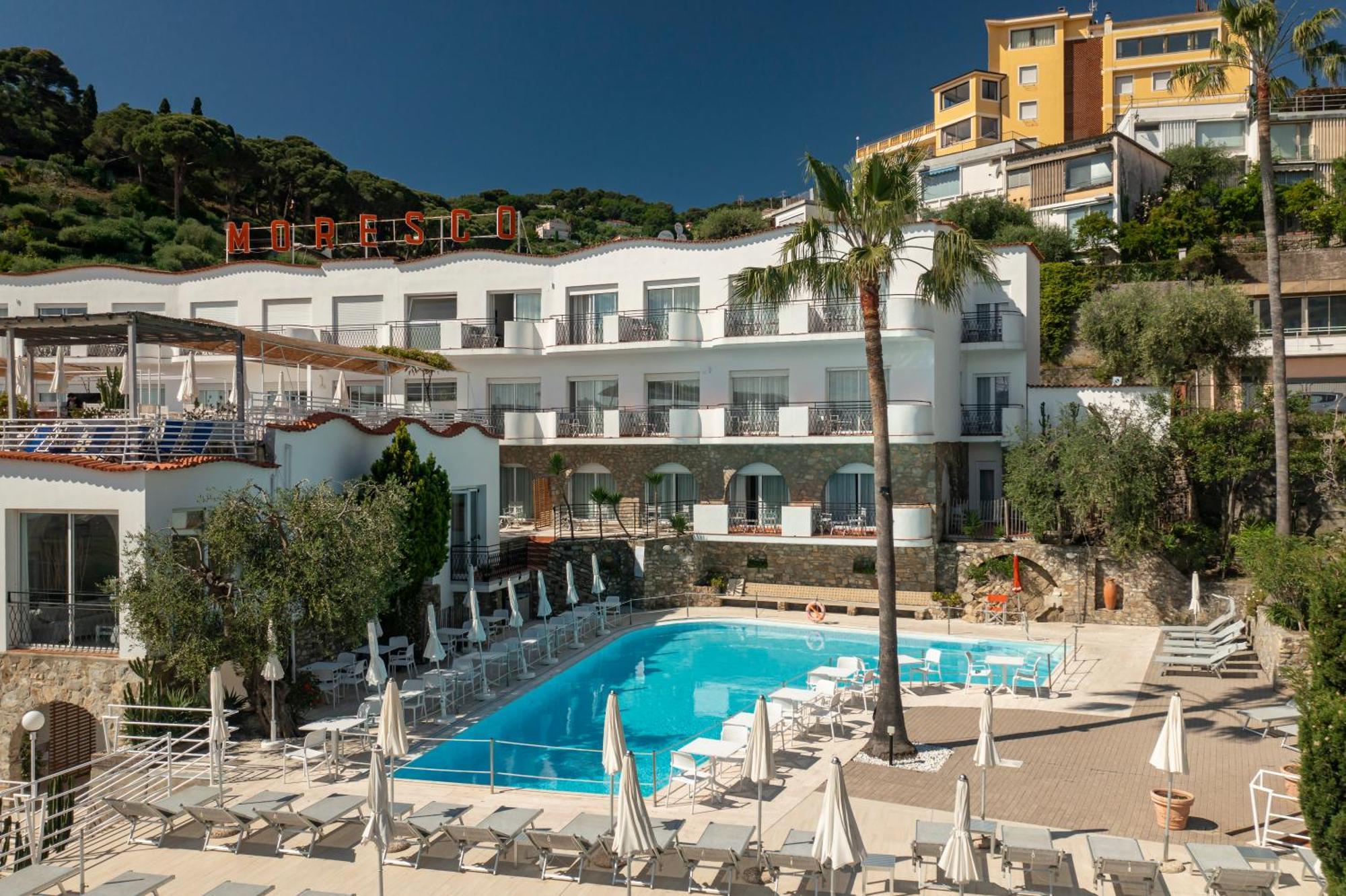Hotel Moresco دْيانو مارينا المظهر الخارجي الصورة